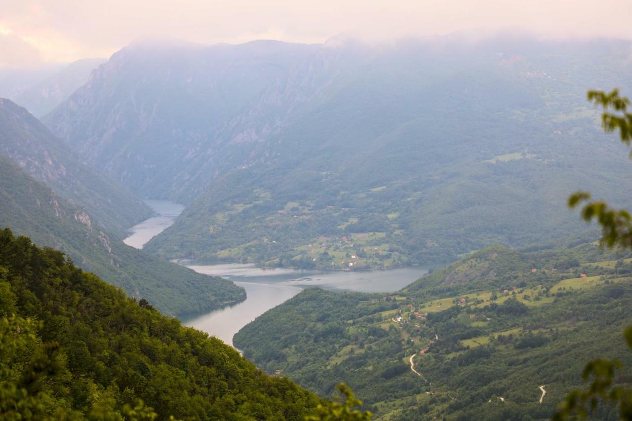 Dren - Banjska Stena Mitrovac Zewnętrze zdjęcie